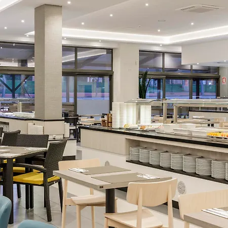 Aparthotel Ilunion Sancti Petri