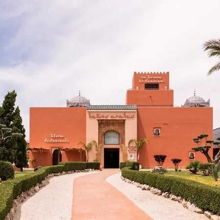 Ilunion Sancti Petri Aparthotel 4*