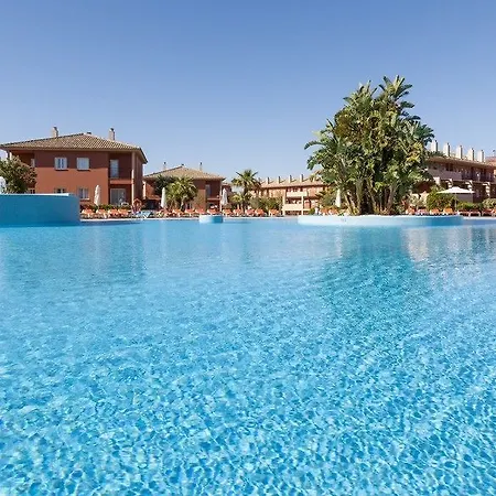 Ilunion Sancti Petri Aparthotel
